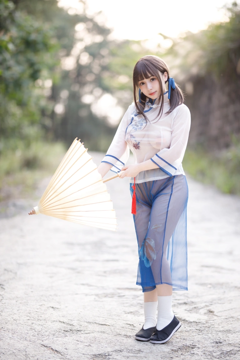 胡桃Kurumi《胡桃 NO.005 – 乡野小娇妻》主题写真：69张全套美图，含4个视频