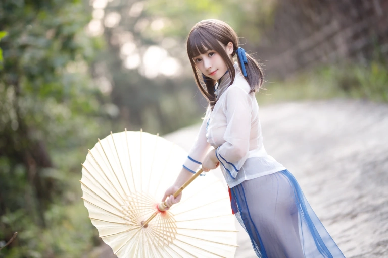 胡桃Kurumi《胡桃 NO.005 – 乡野小娇妻》主题写真：69张全套美图，含4个视频