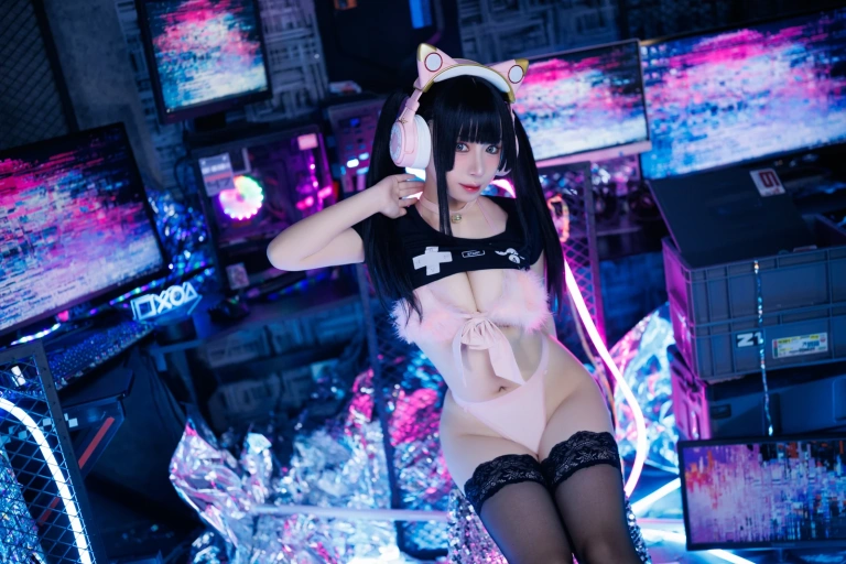 胡桃Kurumi《胡桃 NO.021 – 电竞甜心》主题写真：117张全套美图