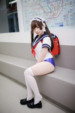 胡桃Kurumi《胡桃 NO.031 – 电车痴女》主题写真：152张全套美图