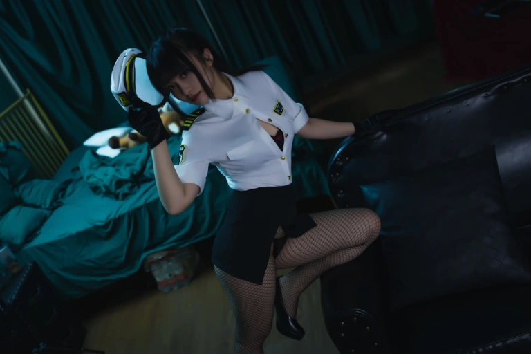 洛璃LoLiSAMA《超S女警》主题写真：22张全套美图