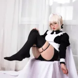洛璃LoLiSAMA《BX女仆》主题写真：40张全套美图