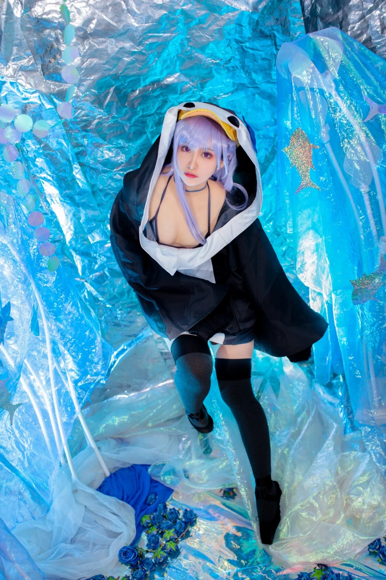 洛璃LoLiSAMA《水着莉莉丝》主题写真：32张全套美图