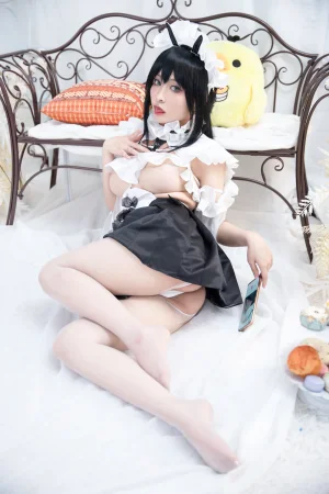 洛璃LoLiSAMA《不挠女仆》主题写真：69张全套美图