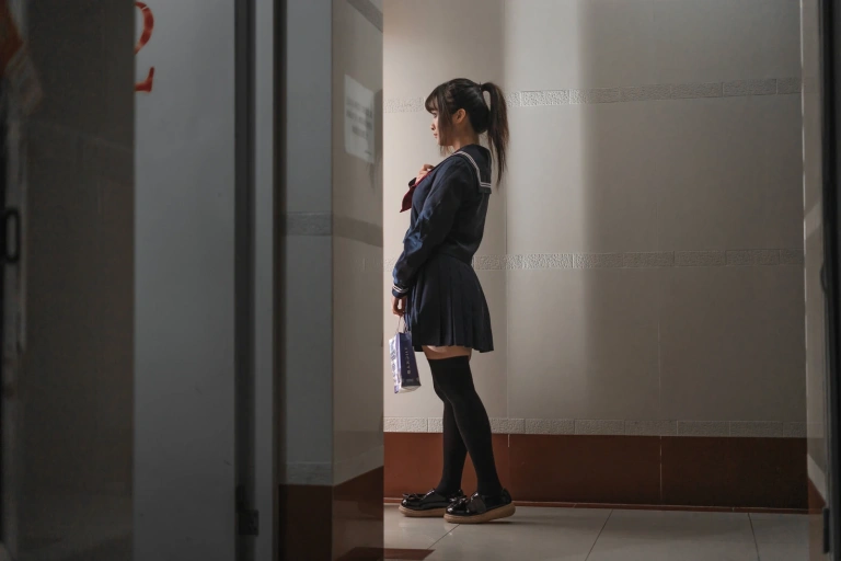 洛璃LoLiSAMA《JK》主题写真：62张全套美图