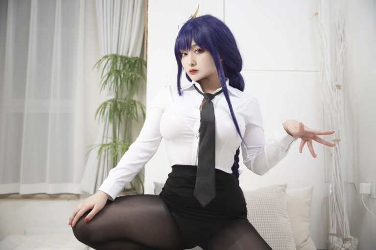洛璃LoLiSAMA《雷电将军OL》主题写真：74张全套美图