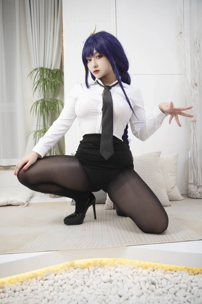 洛璃LoLiSAMA《雷电将军OL》主题写真：74张全套美图