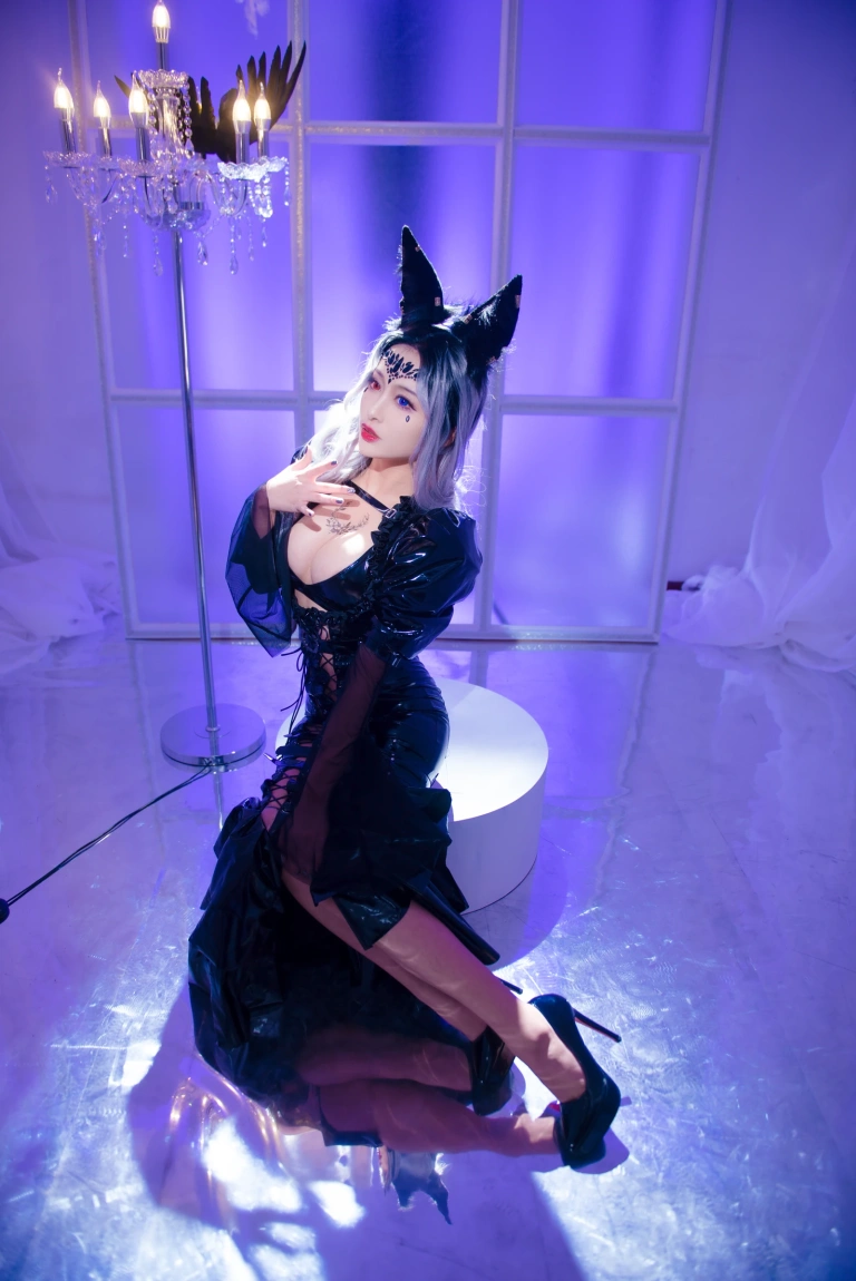 洛璃LoLiSAMA《魔女莉莉丝》主题写真：74张全套美图