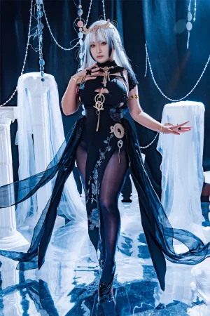 洛璃LoLiSAMA《埃姆登》主题写真：53张全套美图