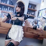 洛璃LoLiSAMA《半球女仆》主题写真：38张全套美图