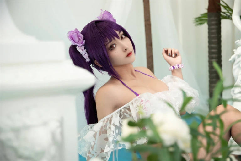 洛璃LoLiSAMA《斯卡蒂泳装》主题写真：40张全套美图