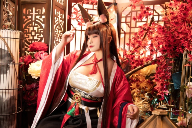 洛璃LoLiSAMA《赤城 朝凰来仪》主题写真：58张全套美图