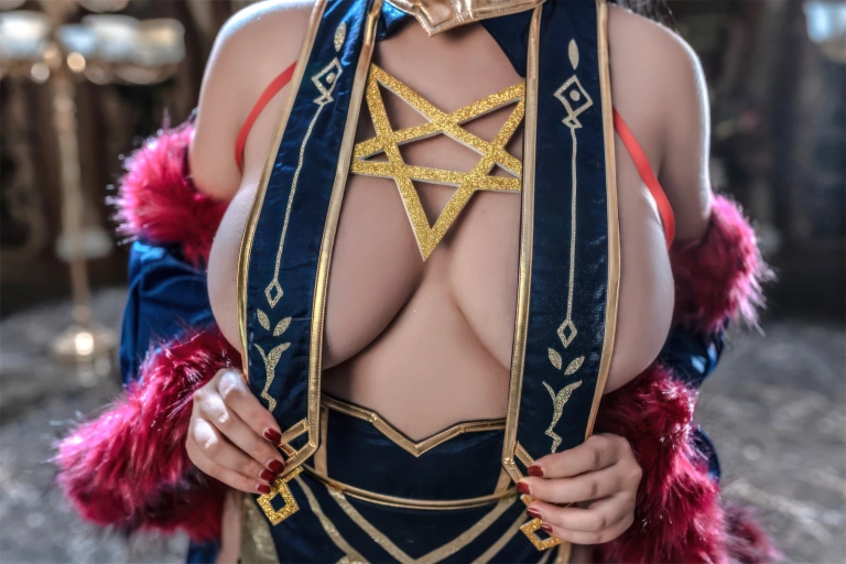 洛璃LoLiSAMA《撒旦》主题写真：49张全套美图