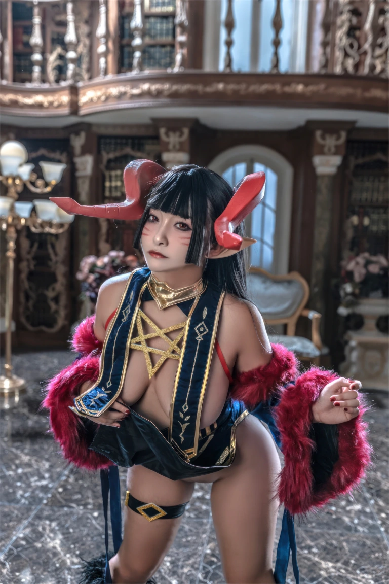 洛璃LoLiSAMA《撒旦》主题写真：49张全套美图