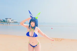 洛璃LoLiSAMA《热恋的盛夏 花园泳装》主题写真：66张全套美图