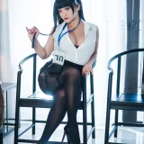 洛璃LoLiSAMA《蔚蓝档案 莉音》主题写真：72张全套美图，含1个视频