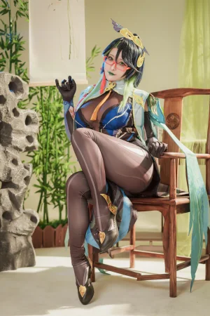 洛璃LoLiSAMA《原神 闲云》主题写真：69张全套美图