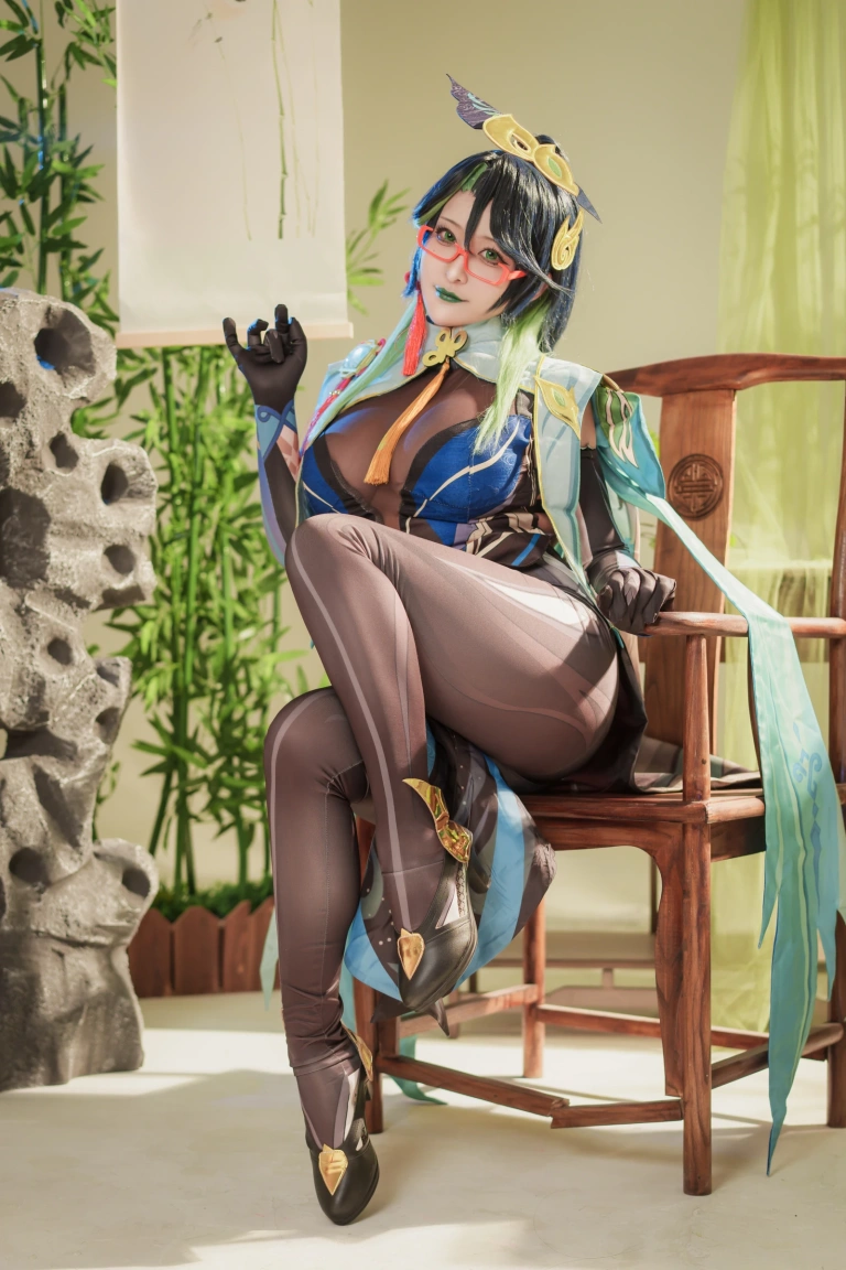 洛璃LoLiSAMA《原神 闲云》主题写真：69张全套美图