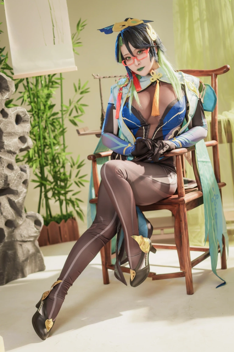 洛璃LoLiSAMA《原神 闲云》主题写真：69张全套美图