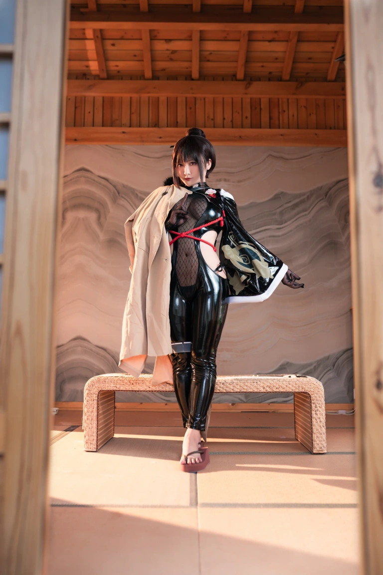洛璃LoLiSAMA《樱花》主题写真：55张全套美图