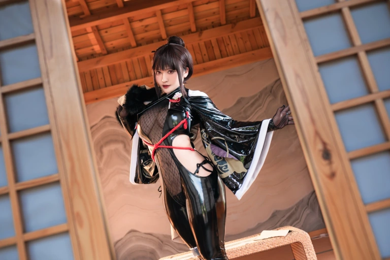 洛璃LoLiSAMA《樱花》主题写真：55张全套美图