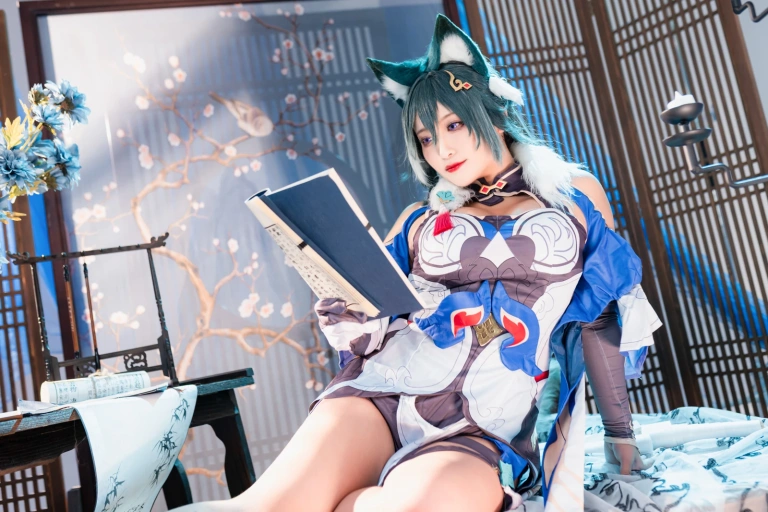 洛璃LoLiSAMA《驭空》主题写真：76张全套美图