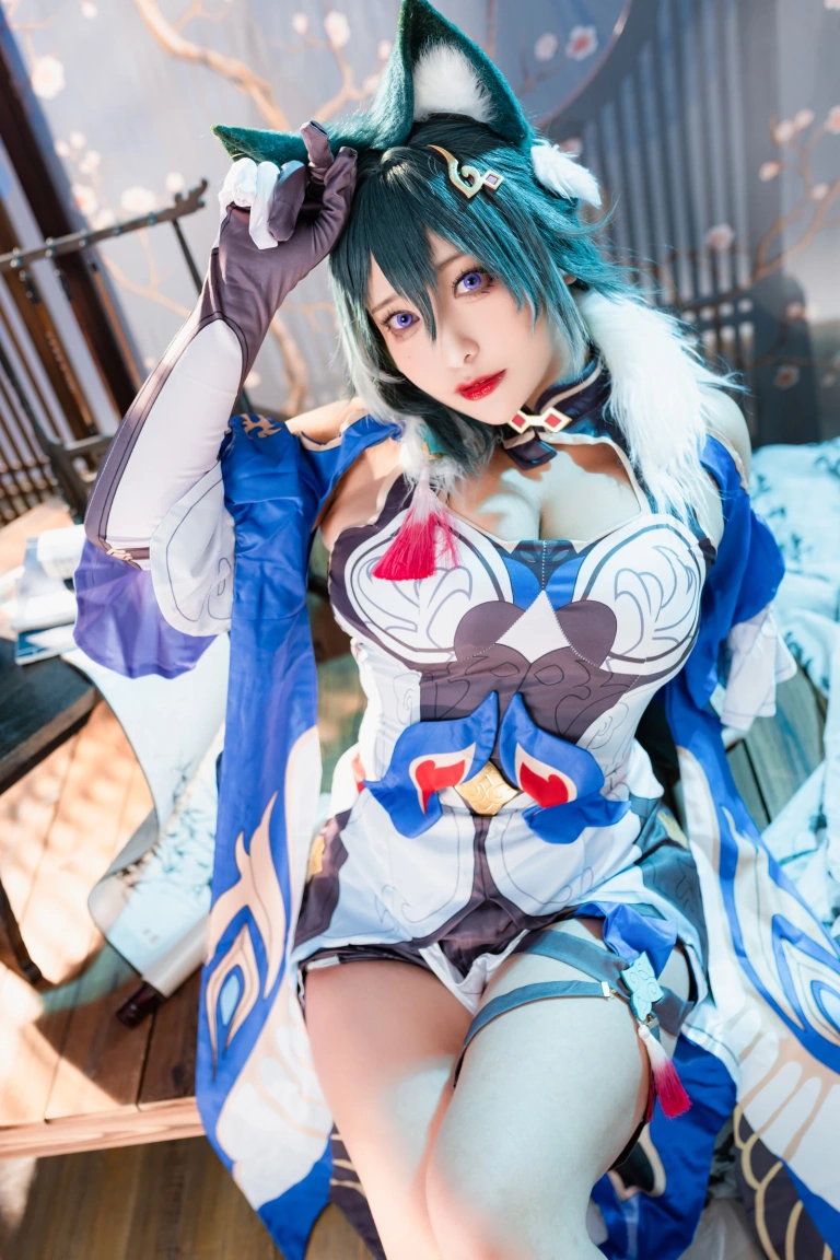 洛璃LoLiSAMA《驭空》主题写真：76张全套美图