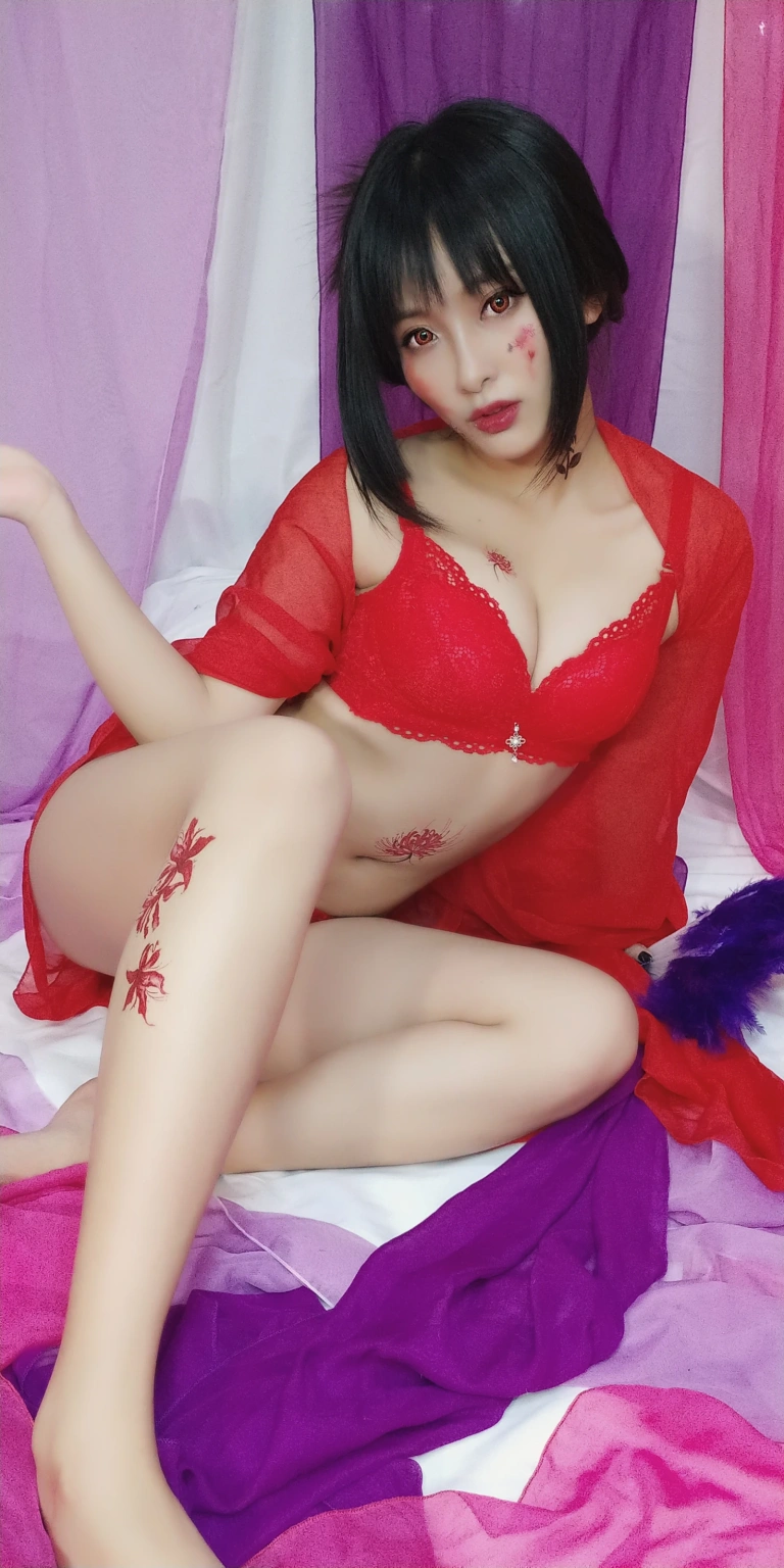 洛璃LoLiSAMA《红女妖》主题写真：93张全套美图，含7个视频