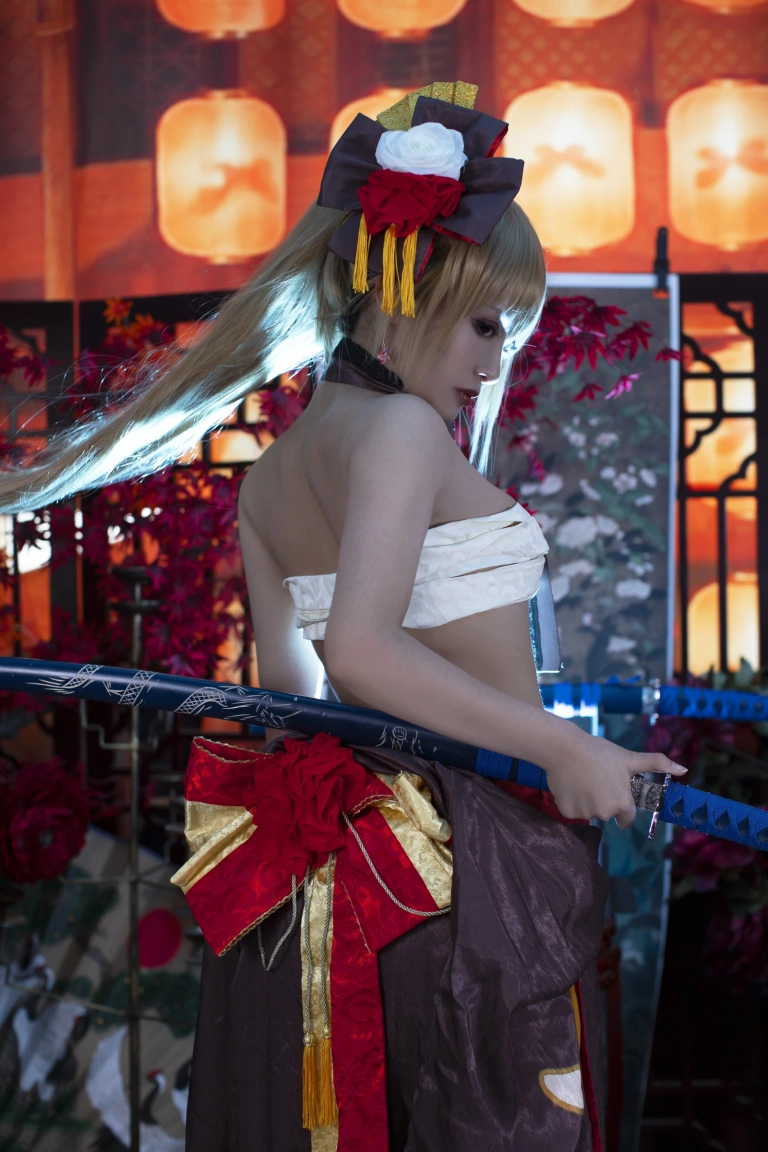 洛璃LoLiSAMA《碧蓝航线 让巴尔》主题写真：44张全套美图