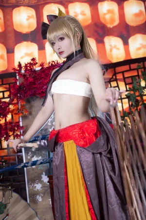 洛璃LoLiSAMA《碧蓝航线 让巴尔》主题写真：44张全套美图