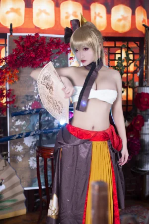 洛璃LoLiSAMA《碧蓝航线 让巴尔》主题写真：44张全套美图