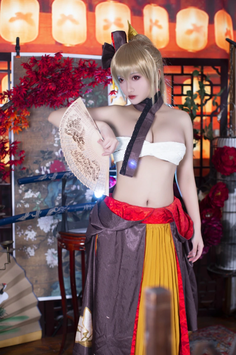 洛璃LoLiSAMA《碧蓝航线 让巴尔》主题写真：44张全套美图