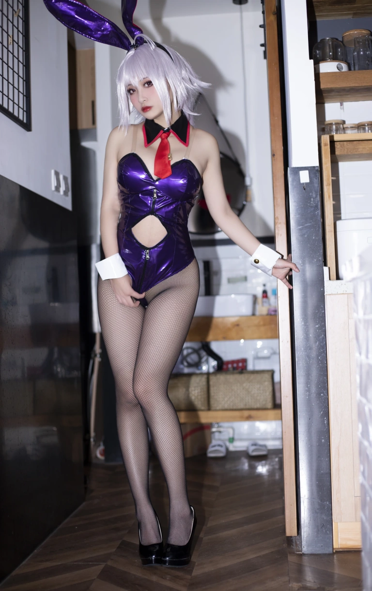 洛璃LoLiSAMA《FGO 黑贞兔子》主题写真：42张全套美图，含1个视频