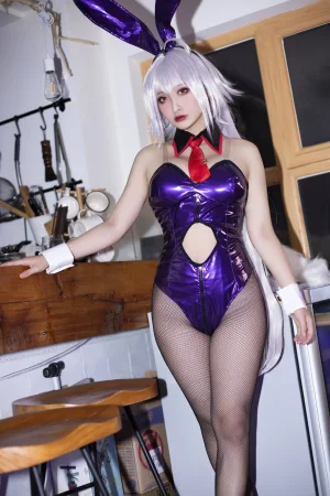 洛璃LoLiSAMA《FGO 黑贞兔子》主题写真：42张全套美图，含1个视频