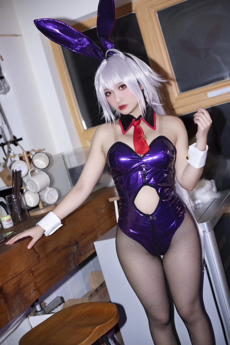 洛璃LoLiSAMA《FGO 黑贞兔子》主题写真：42张全套美图，含1个视频
