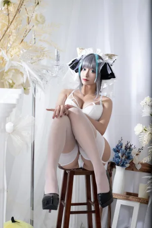 洛璃LoLiSAMA《碧蓝航线 柴郡同人内衣》主题写真：66张全套美图