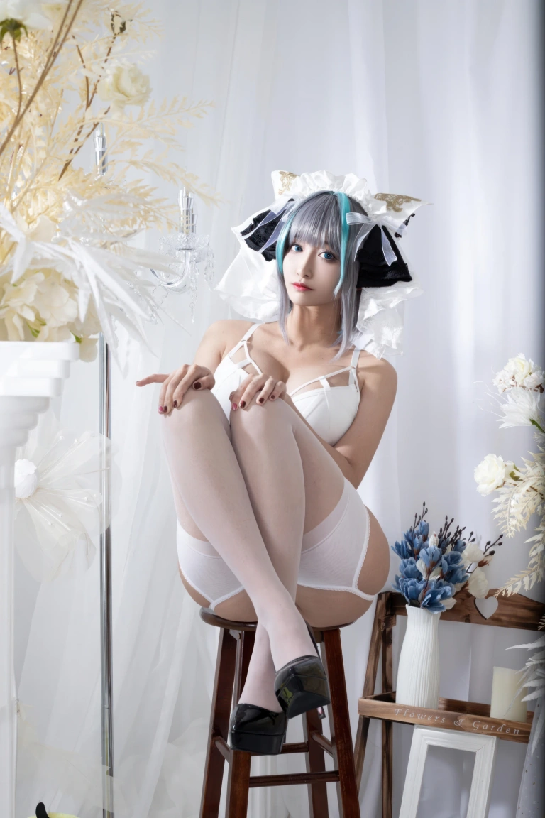 洛璃LoLiSAMA《碧蓝航线 柴郡同人内衣》主题写真：66张全套美图