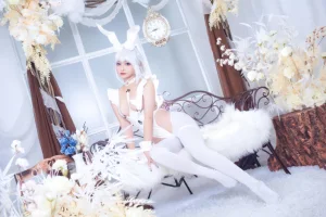 洛璃LoLiSAMA《碧蓝航线 恶毒白兔》主题写真：51张全套美图