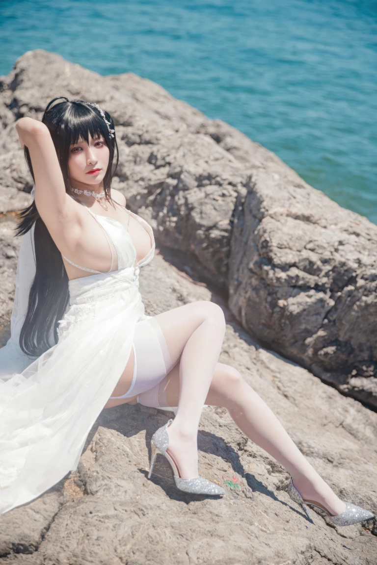 洛璃LoLiSAMA《碧蓝航线 大凤誓约花嫁》主题写真：44张全套美图