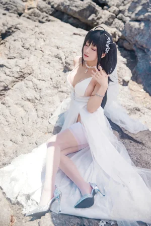 洛璃LoLiSAMA《碧蓝航线 大凤誓约花嫁》主题写真：44张全套美图