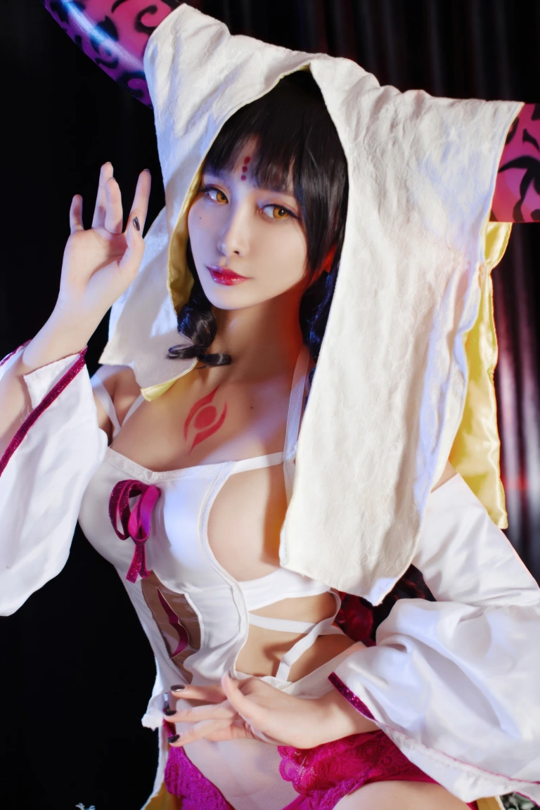 洛璃LoLiSAMA《FGO 杀生院祈荒》主题写真：40张全套美图