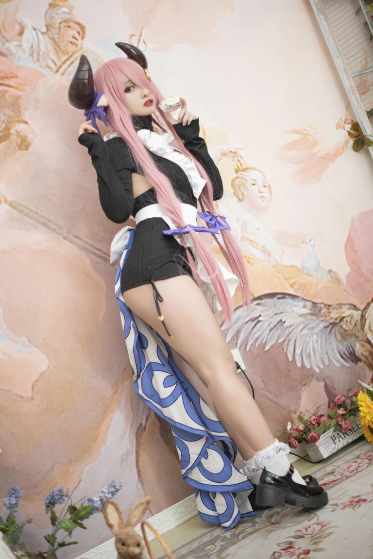 洛璃LoLiSAMA《碧蓝幻想 娜露梅亚女仆》主题写真：37张全套美图