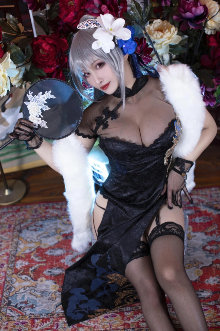 洛璃LoLiSAMA《碧蓝航线·路易九世旗袍》主题写真：43张全套美图