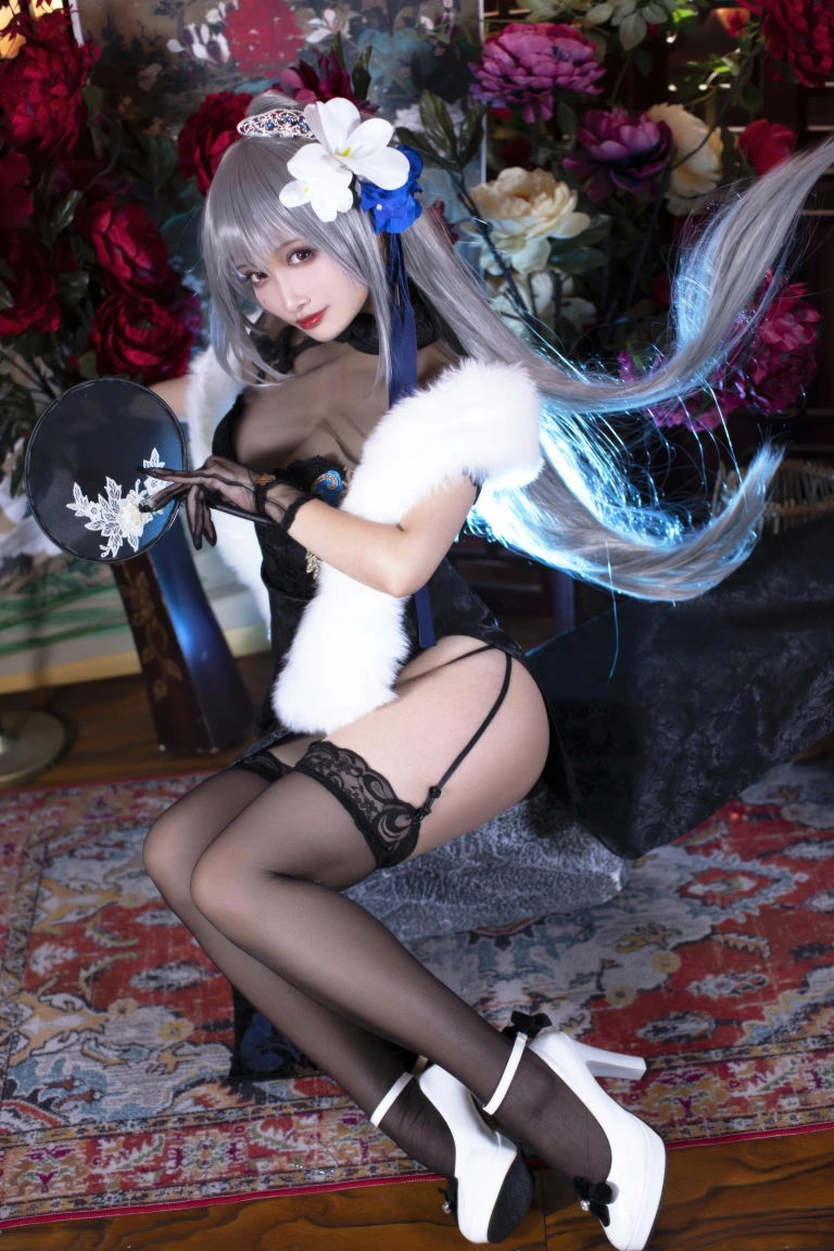 洛璃LoLiSAMA《碧蓝航线·路易九世旗袍》主题写真：43张全套美图