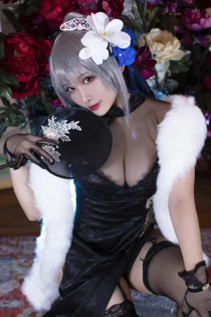 洛璃LoLiSAMA《碧蓝航线·路易九世旗袍》主题写真：43张全套美图