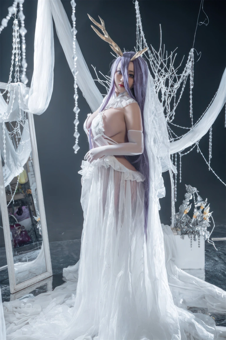 洛璃LoLiSAMA《碧蓝航线 金鹿号》主题写真：58张全套美图