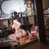 洛璃LoLiSAMA《碧蓝航线 海筹 醒梦芳醇》主题写真：69张全套美图