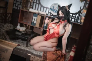 洛璃LoLiSAMA《碧蓝航线 海筹 醒梦芳醇》主题写真：69张全套美图