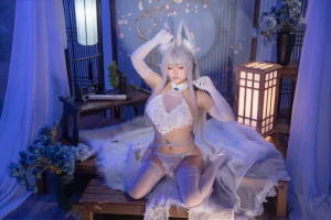 洛璃LoLiSAMA《碧蓝航线 信浓 相融一梦》主题写真：90张全套美图