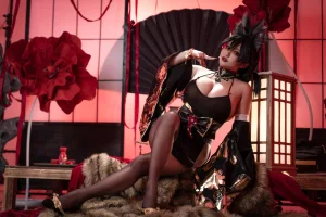 洛璃LoLiSAMA《碧蓝航线 近江 原皮》主题写真：67张全套美图